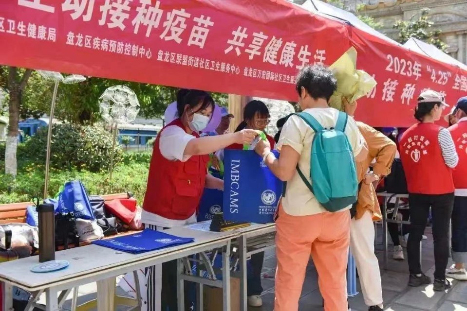 a557ddd387bb403abc5c86431709e410.jpg