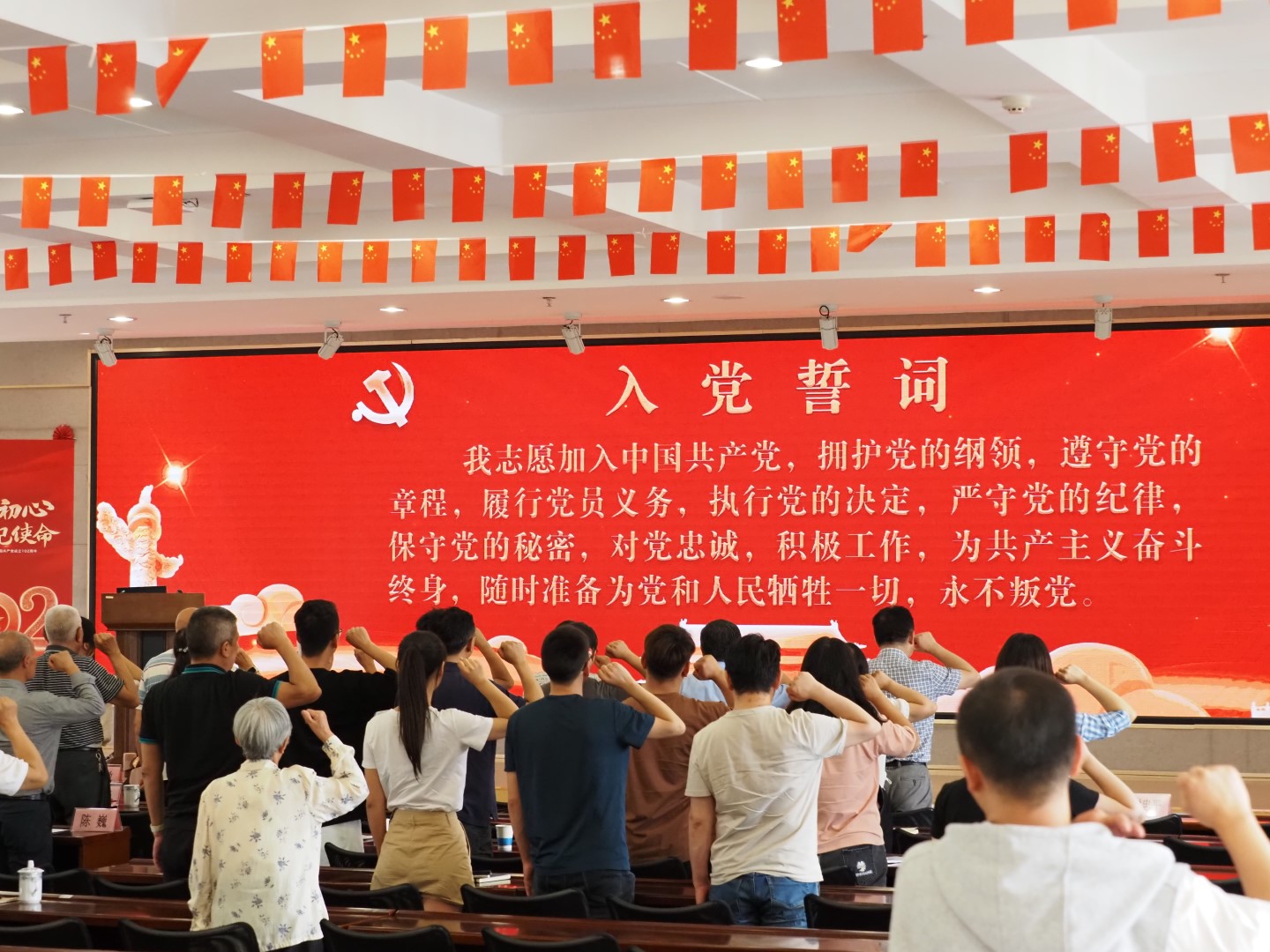 c6b662d1964d42d686c792b30298ccbf.jpg