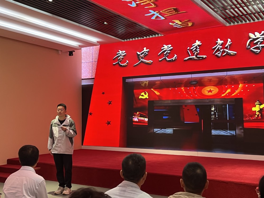 周俊朗