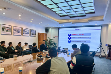 李文奇教授到中国医学科学院医学生物学研究所开展分析超速离心技术专题讲座
