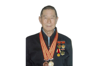 纪念中国人民抗日战争暨世界反法西斯战争胜利80周年 ——尹芳：甘于奉献 润物无声